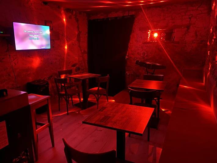 Location de vacances pour 12 personnes, avec terrasse et jardin, animaux acceptés dans Mayenne - 4