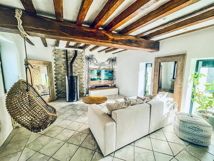 Gîte pour 2 personnes, avec jardin à Dordives