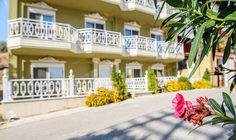 Ferienwohnung für 3 Personen, mit Ausblick und Balkon in Sarti - 3