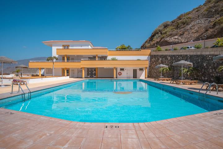 Ganze Wohnung, Ferienwohnung 'Apto Sunset Ocean View' mit Meerblick, WLAN und Klimaanlage in Adeje, Teneriffa Süd