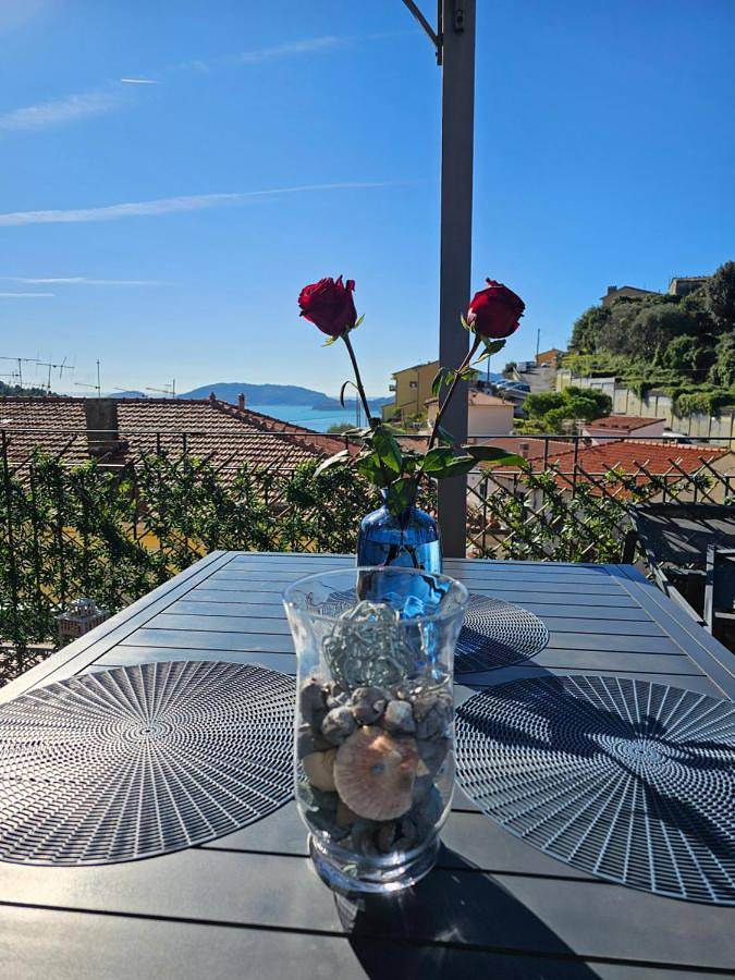Ferienwohnung für 4 Personen, mit Terrasse und Ausblick