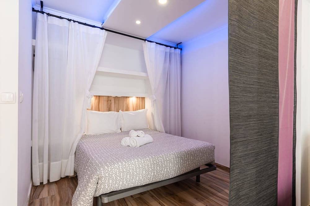 Ganze Wohnung, Das Purple Studio mit Gemeinschaftsterrasse liegt 200 m vom Strand Peniche entfernt in Peniche, Leiria District