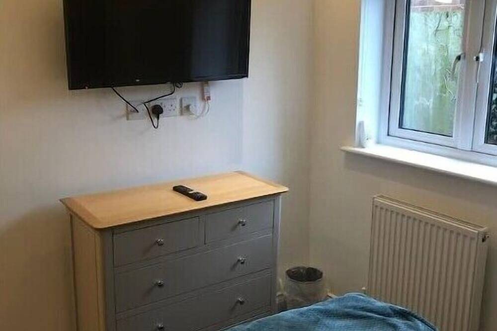 Unique one bed contemporary bungalow town centre in March (Cambridgeshire), Cambridgeshire