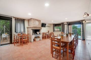Maison De Vacances pour 16 Personnes dans Labata, Casbas de Huesca, Photo 3