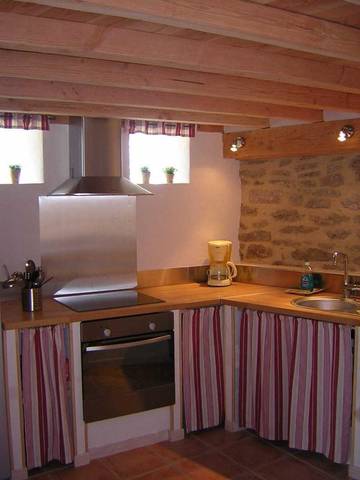 Gîte pour 4 Personnes dans Albières, Région de Limoux, Photo 2