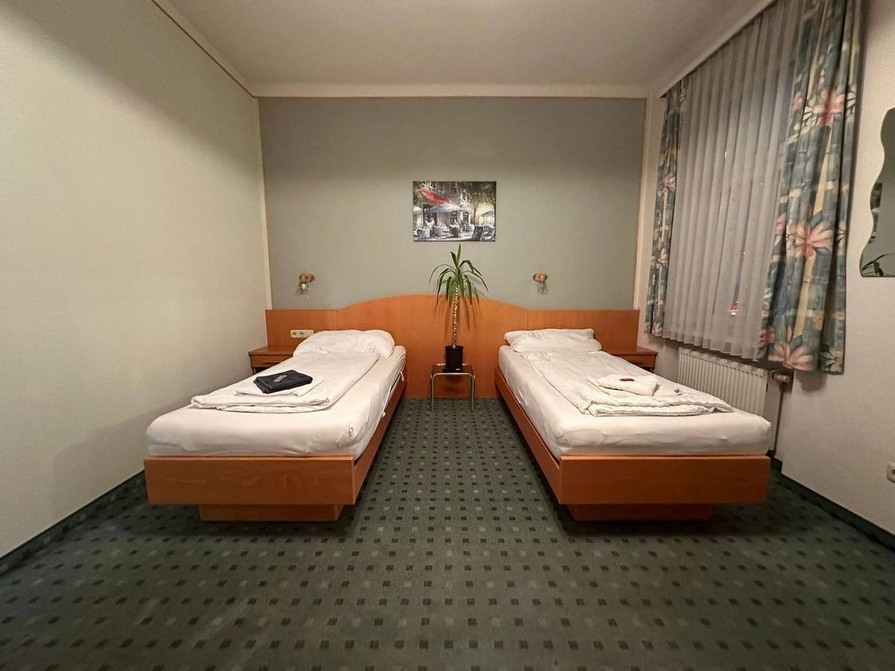 Mariazellerhof Room 018 in St. Pölten, Mostviertel Region