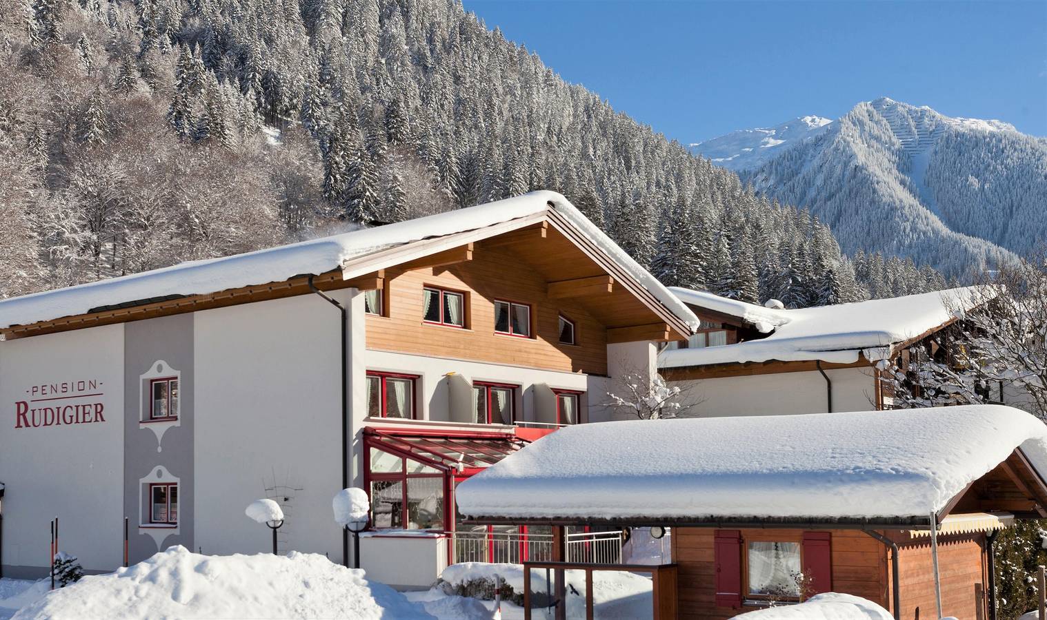 Ganze Ferienwohnung, Einzelzimmer mit Dusche, Wc inkl. Frühstück in Sankt Gallenkirch, Verwall