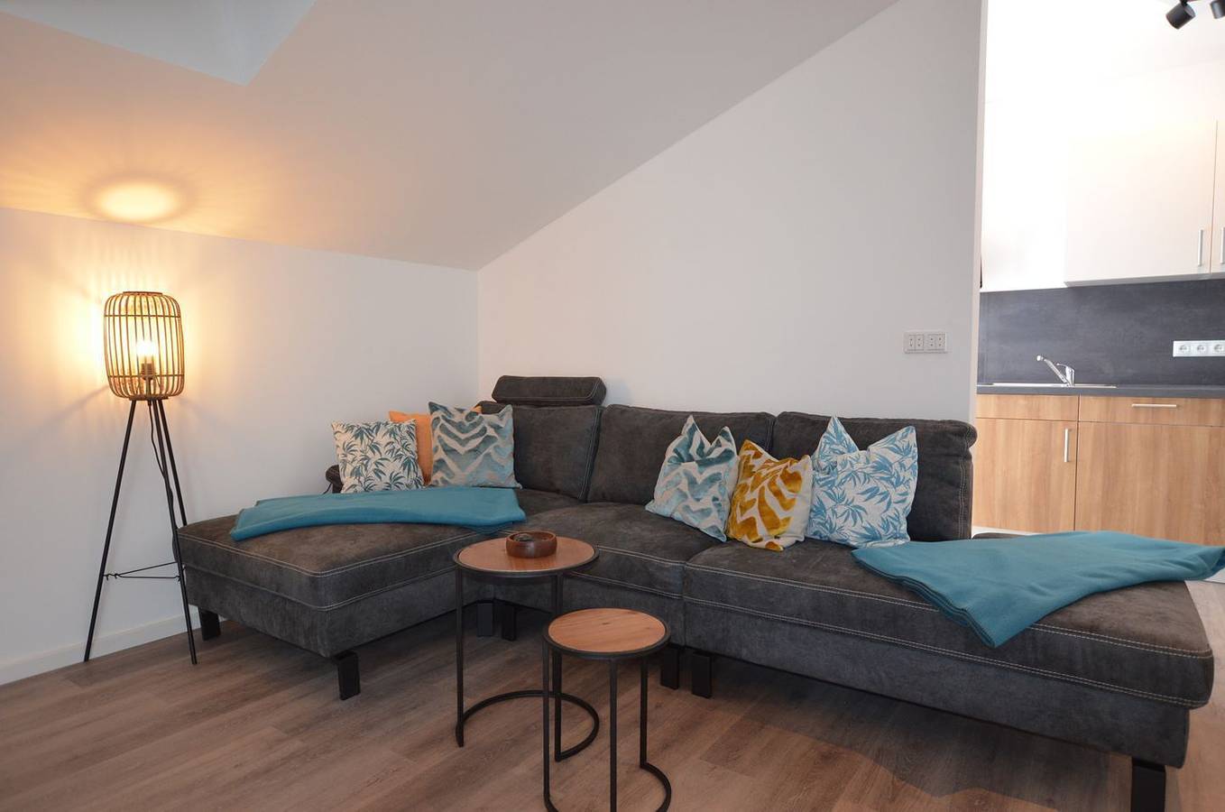 Ganze Wohnung, Moderne Ferienwohnung in Oberbayern mit außergewöhnlichem Berg- und Seeblick in Prem, Bayerische Alpen