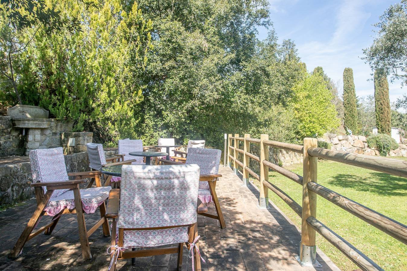 Finca Olivos con vista montagne, piscina, giardino e Wi-Fi in Roccastrada, Provincia di Grosseto