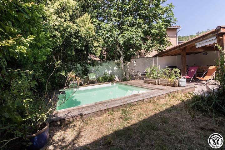 Chambre d’hôte pour 2 personnes, avec piscine ainsi que terrasse et jardin dans Haute-Garonne - 2