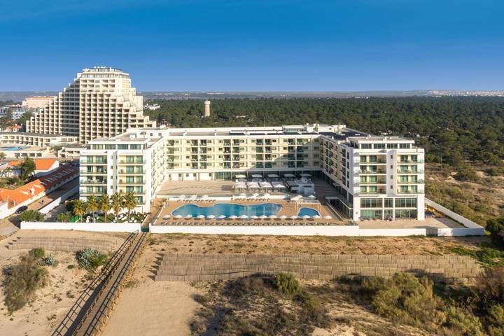 Aparthotel para 6 pessoas, com Varanda e Terraço e ainda Piscina and Vista em 