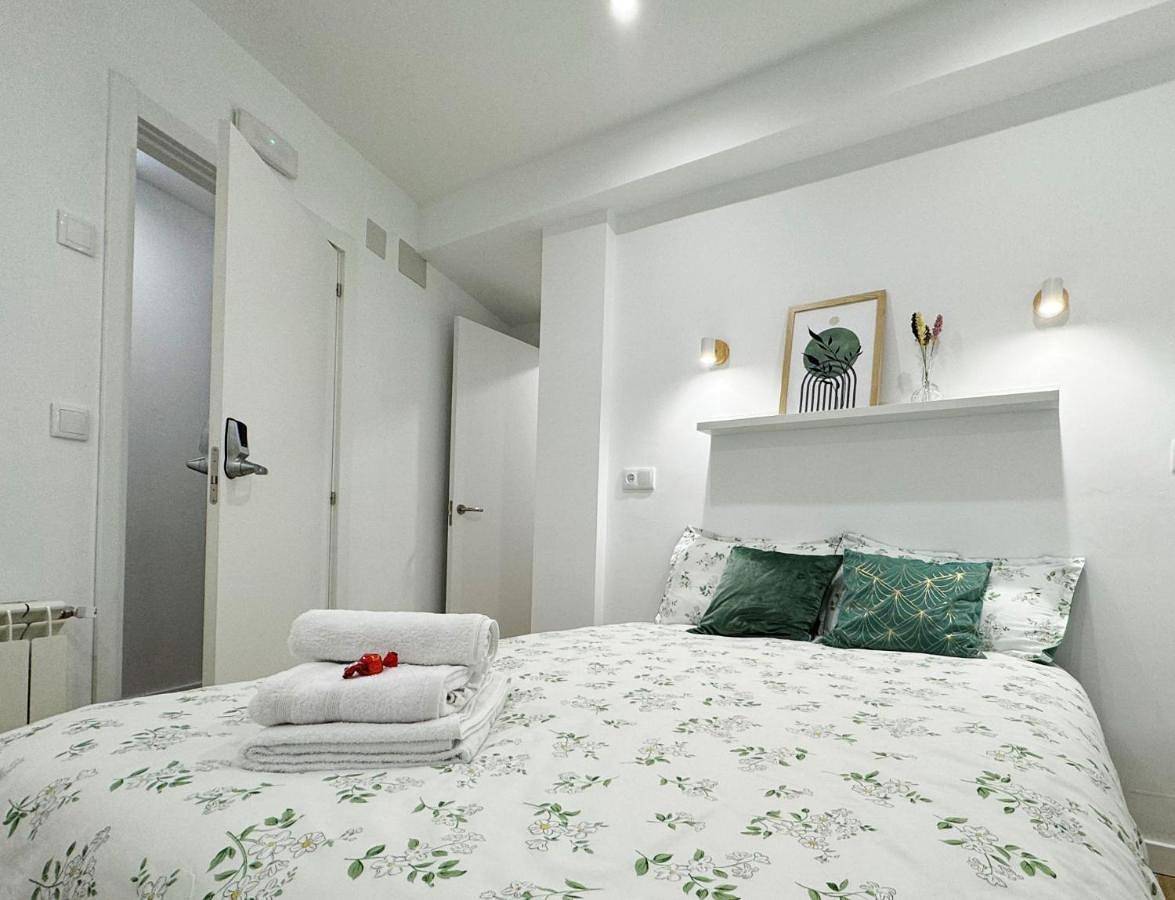 Double Room in Oviedo, Cordillera Cantábrica