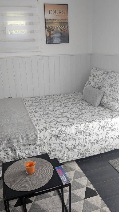 Gîte pour 2 personnes, avec vue et jardin à Tours - 4