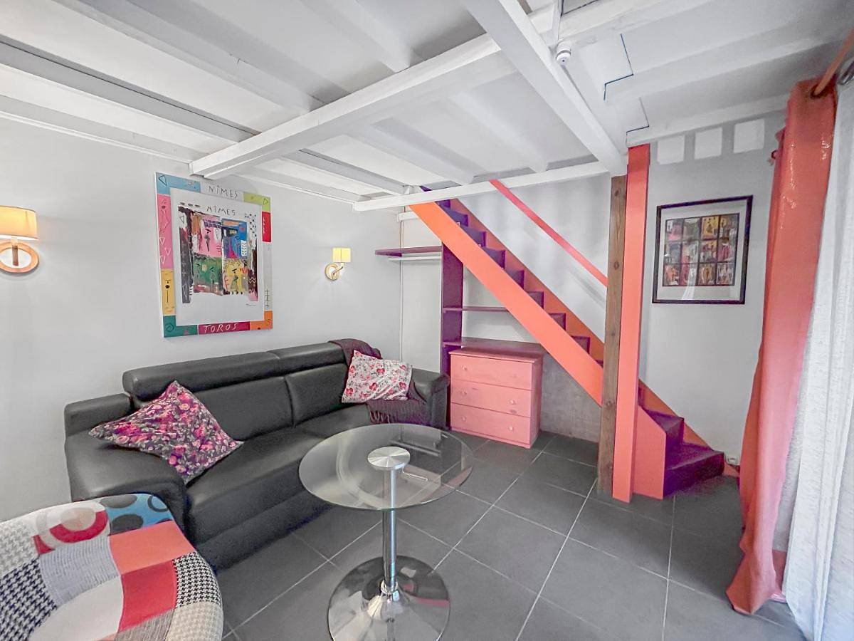 Chez Jeanine - Studio avec Wifi et Climatisation in Saint-Laurent-d'Aigouze, Côte d'Améthyste