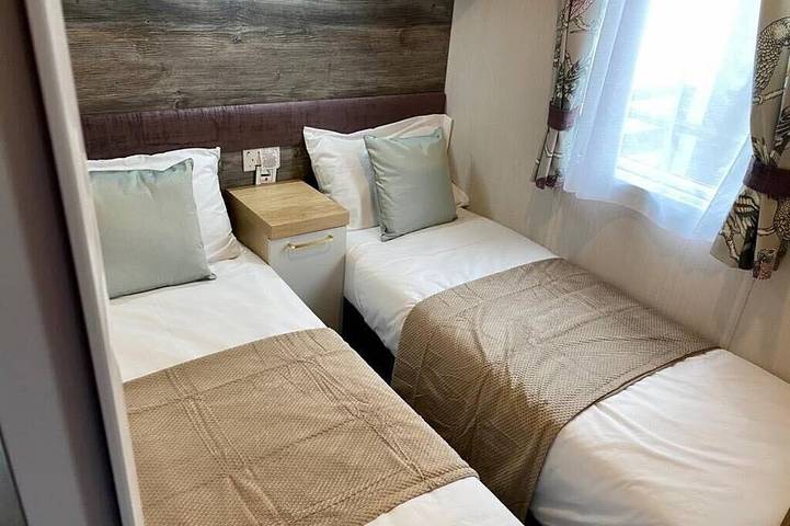 Ferienpark für 4 Personen, mit Garten und Pool sowie Terrasse in England - 4