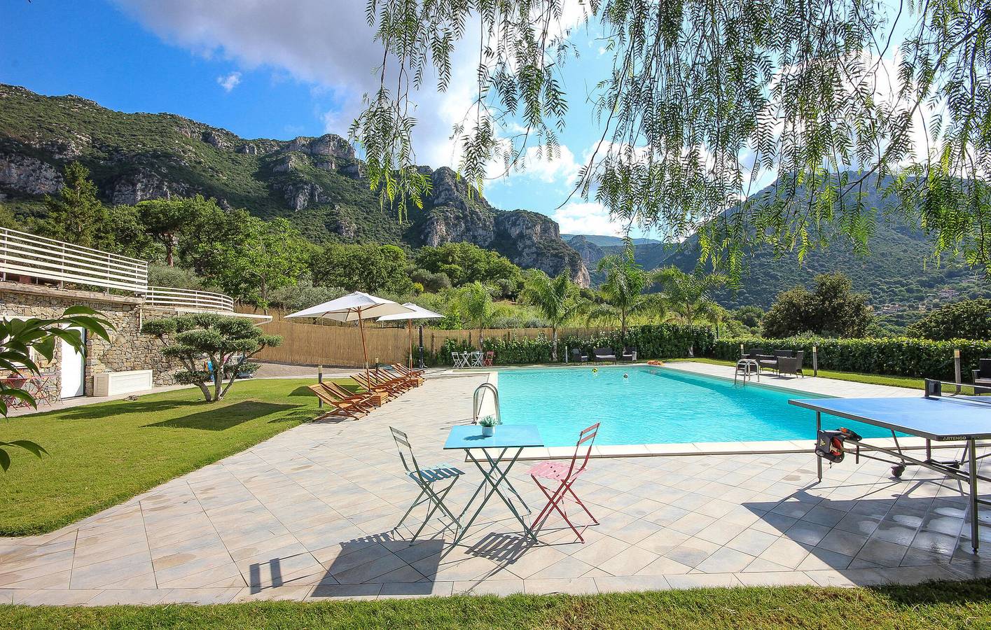 Charmante Wohnung mit Pool in der Nähe von Trentinara Stadtzentrum in Giungano, Cilento