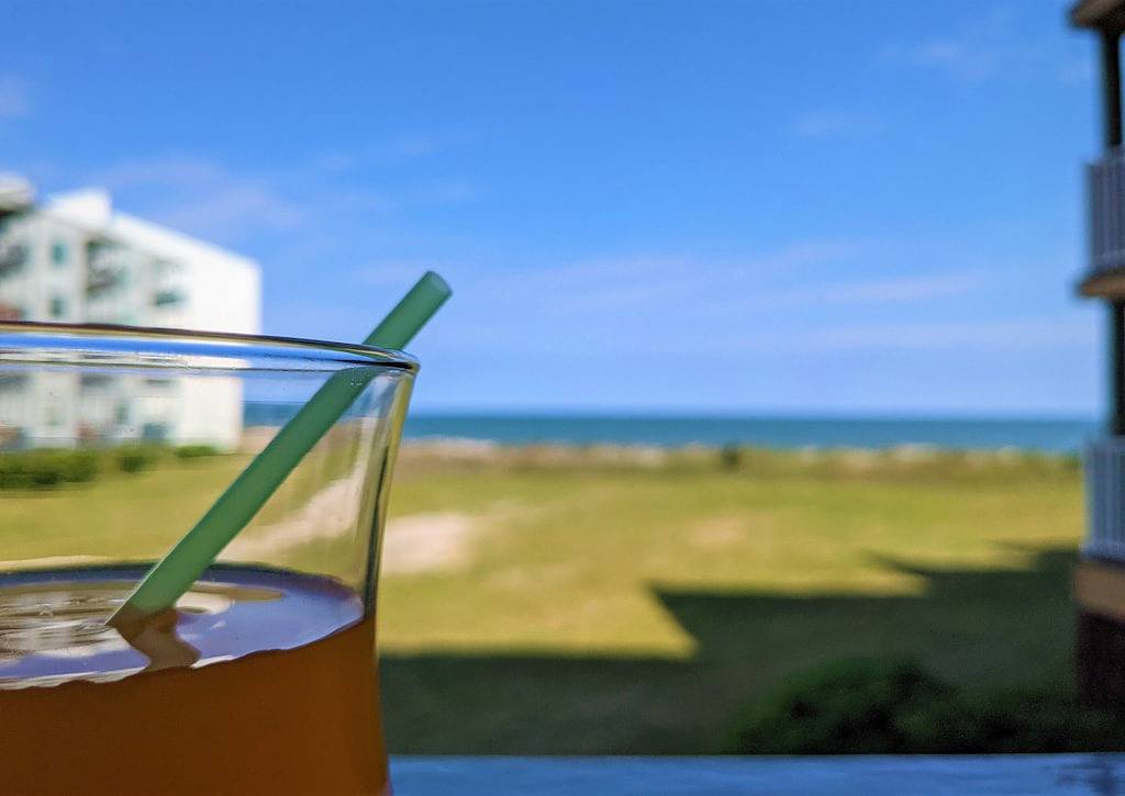 Ganze Wohnung, Topsail Dunes Beach Condo - Oceanfront! First Floor! Ramp Access! in North Topsail Beach, Camp Lejeune