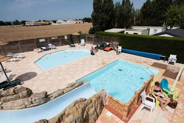 Camping pour 4 Personnes dans Saint-Vincent-sur-Jard, Vendée, Photo 4