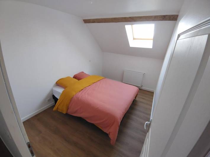 Gîte pour 2 personnes, avec Terrasse et Jardin dans Saint-Bonnet-de-Four