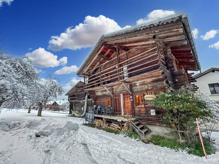 Location de vacances pour 8 personnes, avec Balcon et Jardin à Bagnes