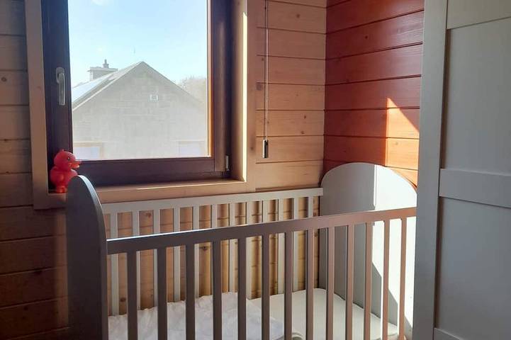 Gîte Tout Confort Avec Grand Jardin, Terrasse et Garage Dans Village Calme in Houffalize, Bastogne