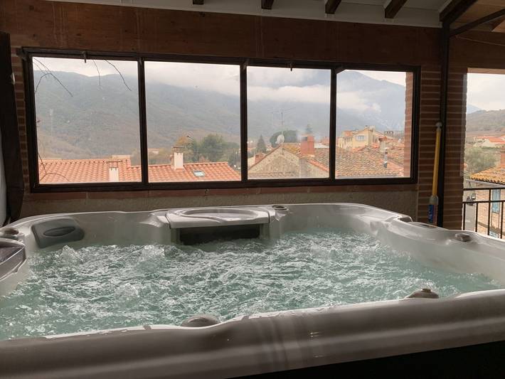 Gîte pour 8 personnes, avec terrasse