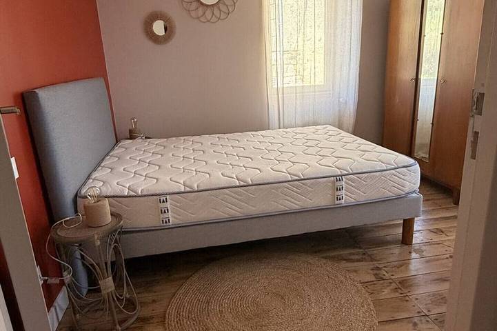 Location de vacances pour 7 personnes, avec balcon et jardin à Tudeils - 3