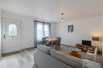 Gîte pour 6 personnes, avec terrasse et jardin à Noyers-sur-Cher