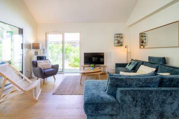 Location De Vacances pour 8 Personnes dans La Teste-de-Buch, Bassin d'Arcachon, Photo 1