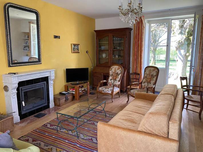 Location de vacances pour 15 personnes, avec jardin à Sepmes - 2