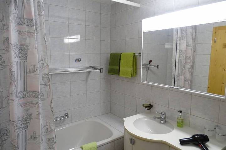 Ganze Wohnung, Arsura, (Zernez) in Zernez, Unterengadin