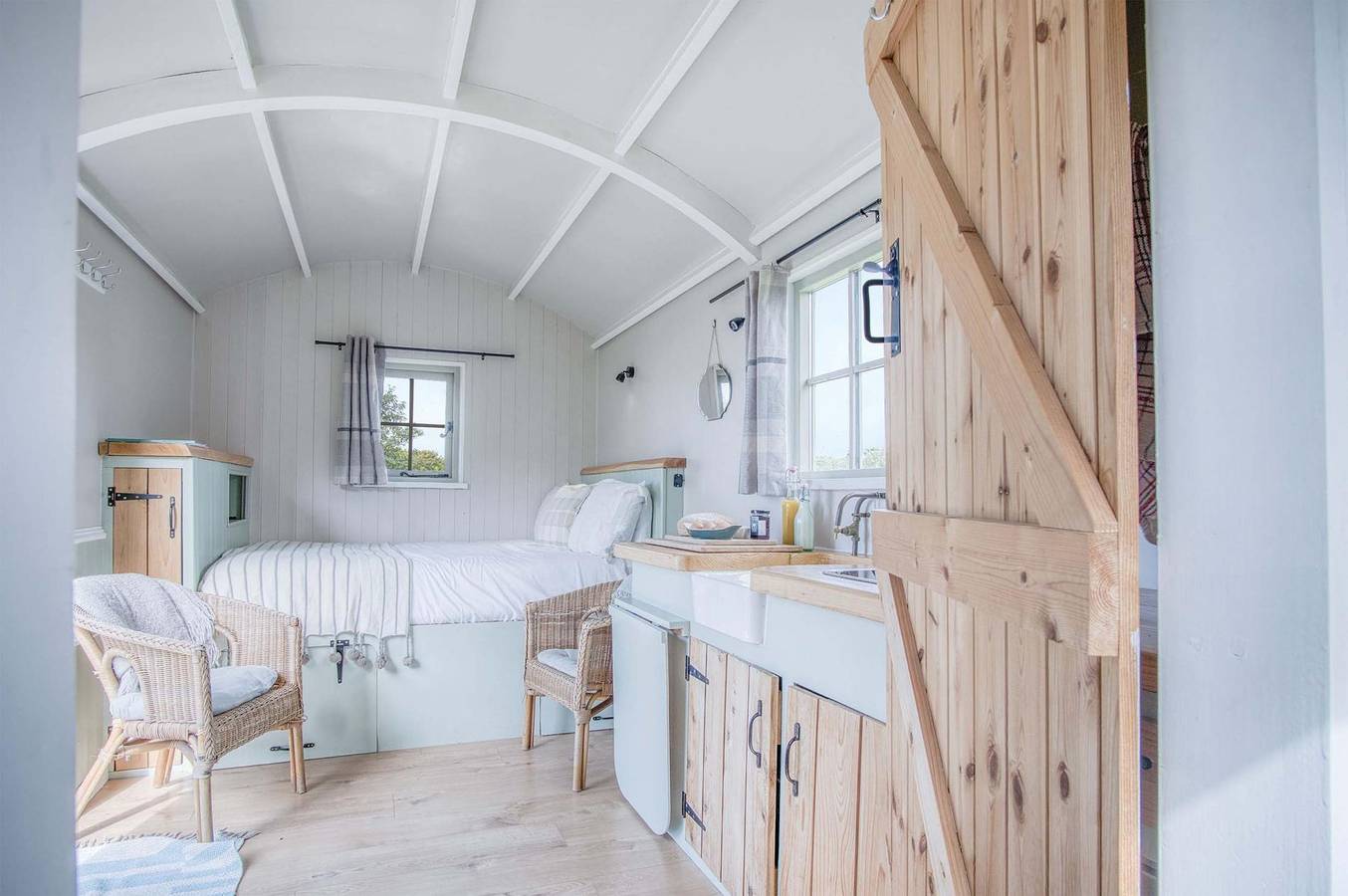 Apartamento entero, Haven View - 1 Bed Shepherds Hut - St Ishmael's in Pembrokeshire