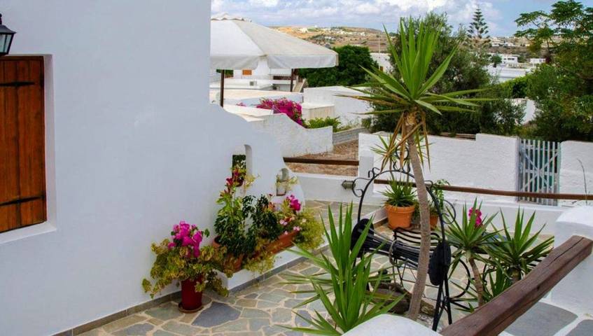 Gîte pour 4 personnes, avec jardin et vue dans Adamas - 3