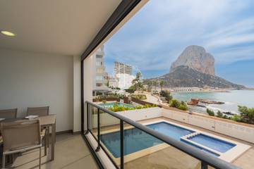 Apartment for 4 People in Platja del Cantal Roig (Calpe), Calpe, Photo 2