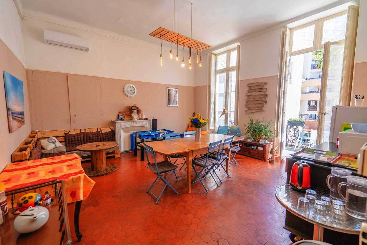 Three-Bedroom Apartment in Nice, Côte méditerranéenne (France)