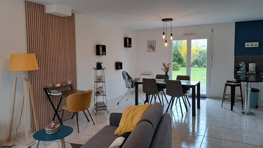 Gîte pour 4 personnes, avec terrasse et jardin à Pleurtuit - 3