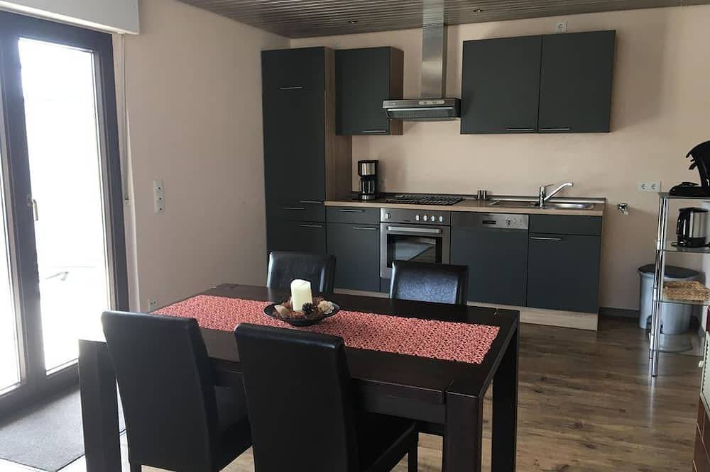 Ganze Wohnung, Ferienwohnung 2 - Mosel-Ferienwohnungen in Ürzig, Bernkastel-Kues & Umgebung