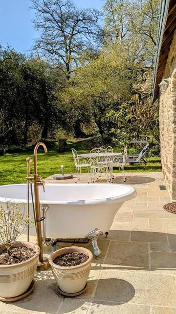 Gîte pour 2 personnes, avec jardin et vue à Inzinzac-Lochrist