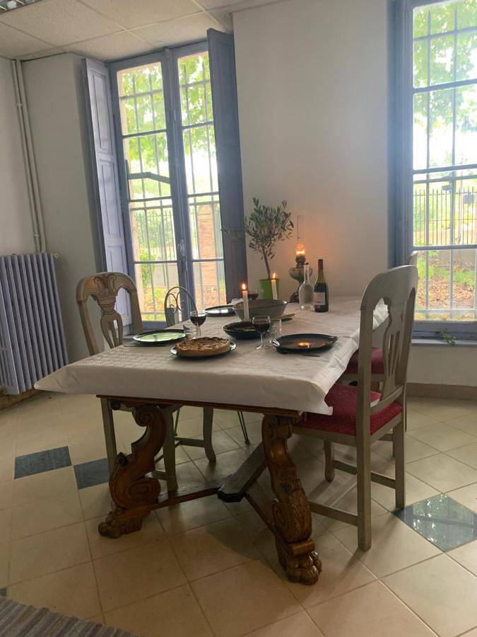Chambre d’hôte pour 2 personnes, avec Jardin ainsi que Piscine et Vue à Puichéric