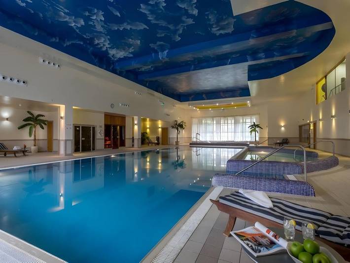 Holiday rental for 2 people, with Terrace and Hot tub as well as Garden and Children pool in Mullingar