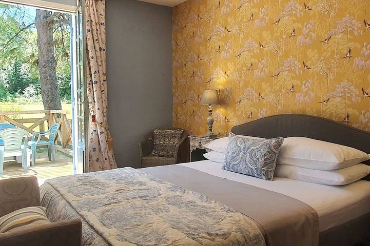 Gîte pour 6 personnes, avec jardin et terrasse à Mauzac-et-Grand-Castang - 2