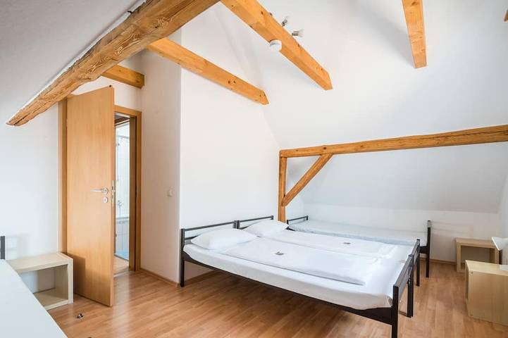 Ferienwohnung für 6 Personen, mit Balkon in Zirndorf - 3