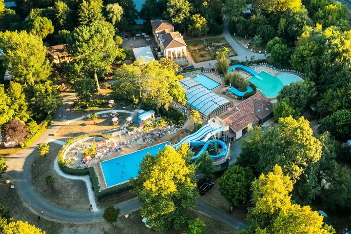 Casa rodante para 4 personas, con piscina y terraza, Se admiten mascotas - 1