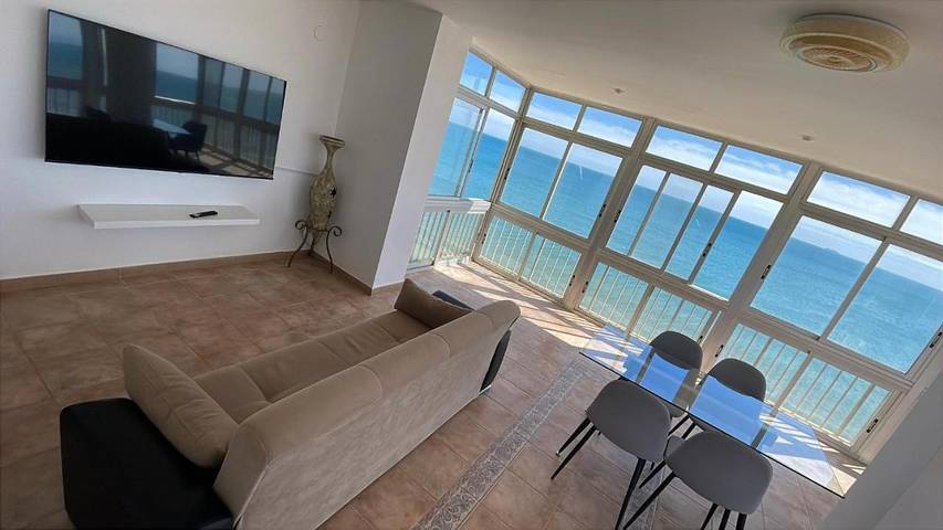 Apartamento para 5 personas, con jardín y vistas, Se admiten mascotas en Sueca