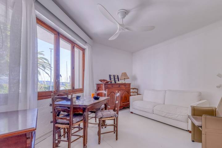 Ferienwohnung für 2 Personen, mit Terrasse in Bandol - 4