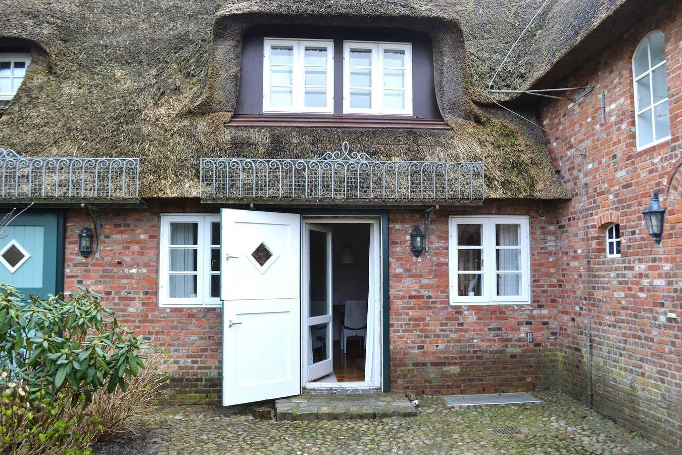 Ganze Ferienwohnung, Ferienhaushälfte am Museum in Alkersum, Föhr