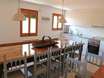 Maison De Vacances pour 14 Personnes dans Castellnou de Bages, Pla de Bages DO, Photo 2