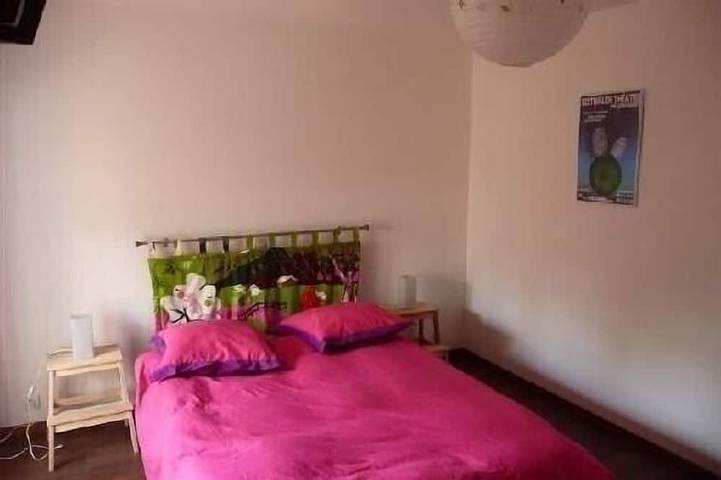 Bellissimo fienile completamente ristrutturato con piscina in Saint-Julien-Maumont, Brive-la-Gaillarde e dintorni