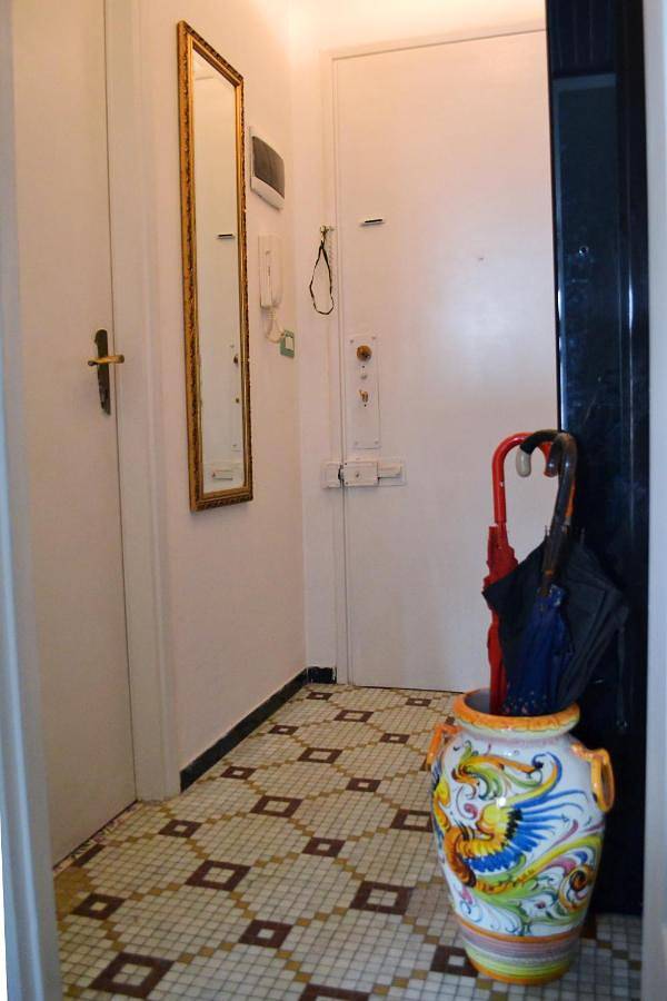 Gîte pour 4 personnes, avec balcon et vue à Borghetto Santo Spirito - 2