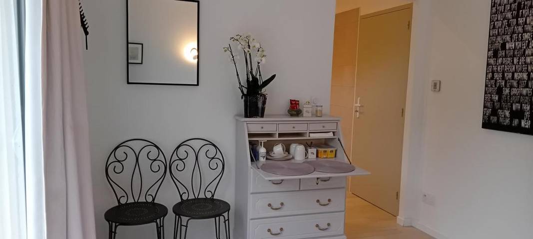 Gîte pour 2 personnes, avec vue et terrasse à Roquebrun - 4